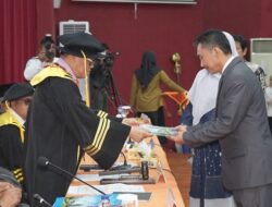 Kadisdikpora Majene, H. Mithhar Raih Gelar Doktor