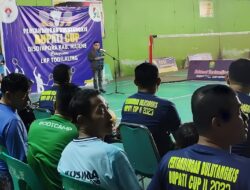 Buka Turnament Bulutangkis Bupati Cup, Andi Syukri: Junjung Tinggi Sportifitas