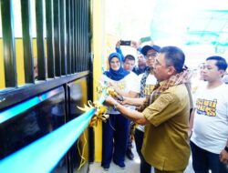 Penyerahan Program Sanimas dan TPS3R