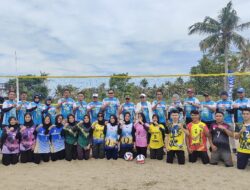 Turnament Bola Volly Pantai Pertama Digelar di Sulbar dibuka secara Resmi Bupati Majene