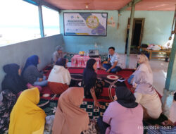 Melalui Kegiatan PDB, Dosen Unsulbar Menggelar Pelatihan Pembuatan Bakso Ikan Terbang