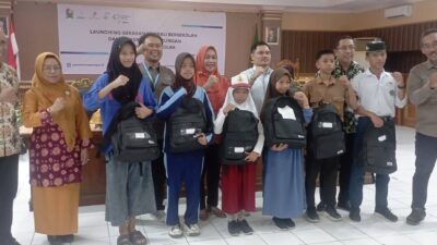 Wakil Bupati Majene Andi Ritamariani Hari ini Meresmikan Gerakan Kembali Bersekolah