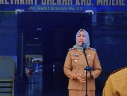 Pemkab Majene Tegaskan Komitmen Disiplin ASN Lewat Apel Gabungan OPD